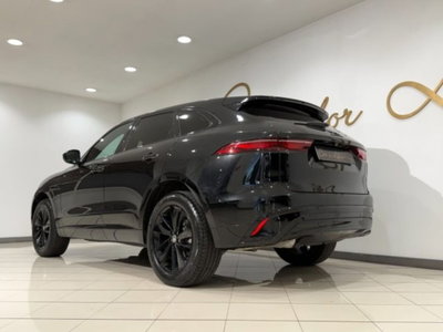 Jaguar F-Pace 2.0 D 204 CV AWD aut. R-Dynamic Black (8)