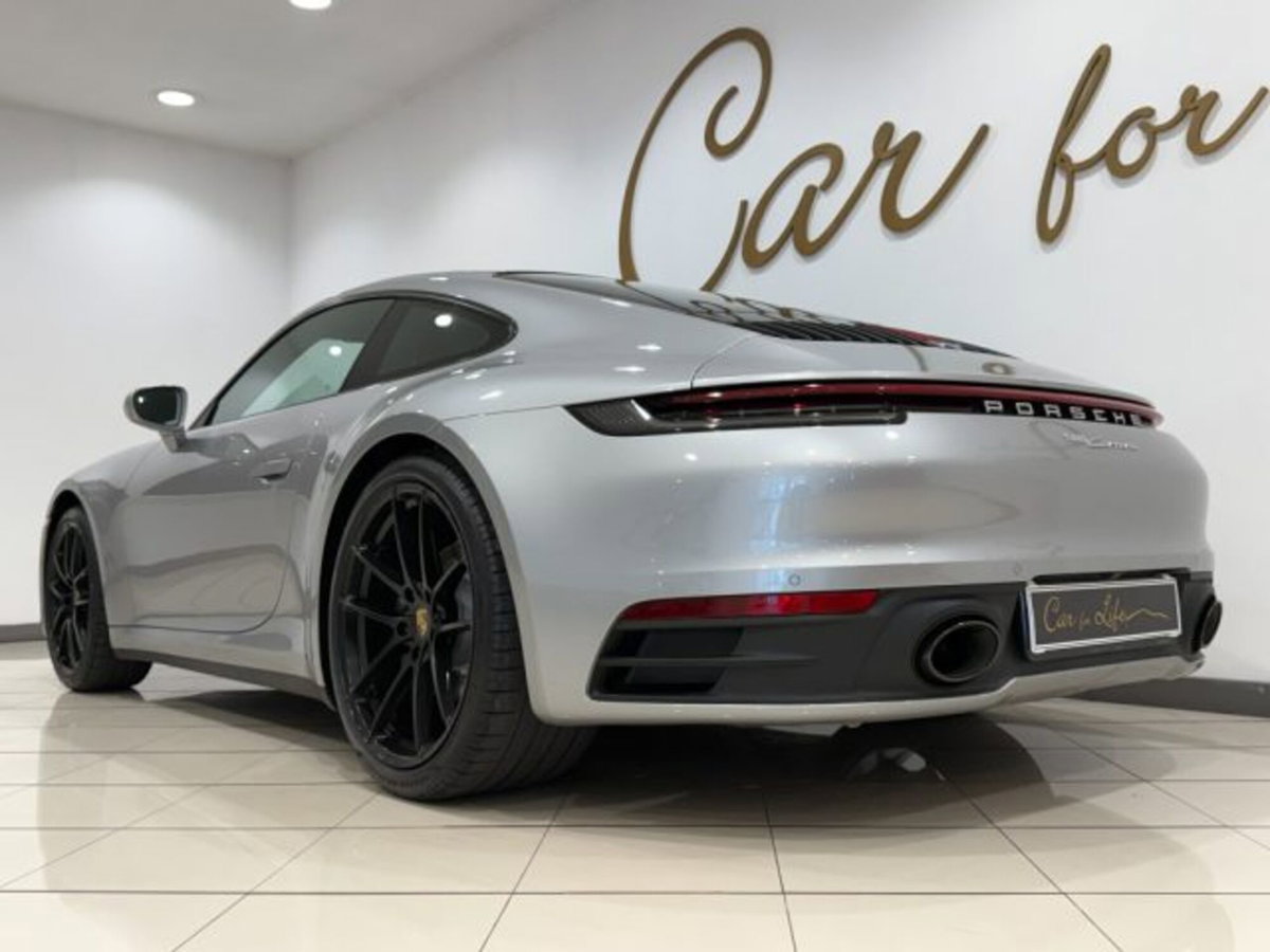 Porsche 911 Coupé Coupe 3.0 Carrera T (10)