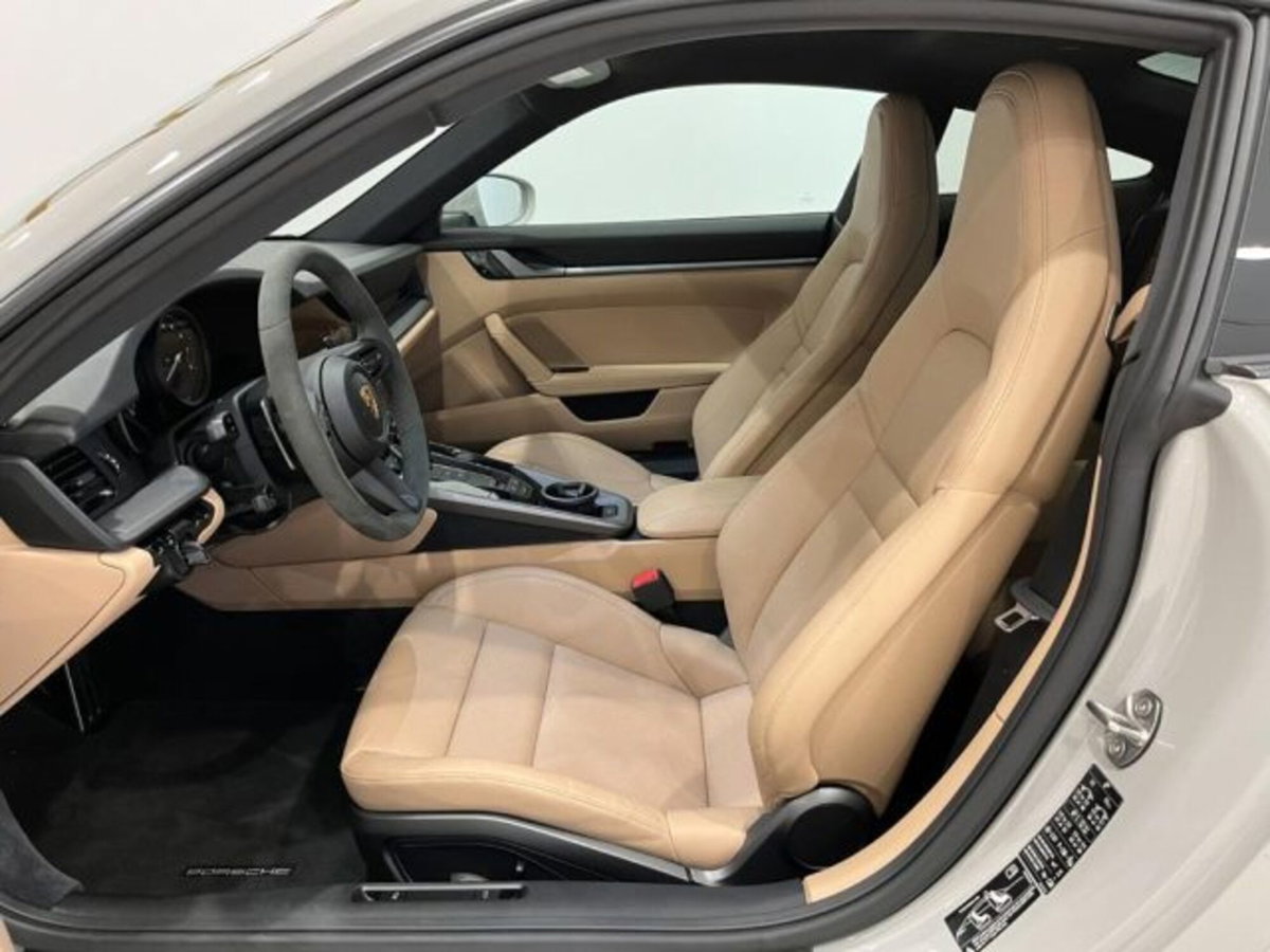 Porsche 911 Coupé Coupe 3.0 Carrera T (16)