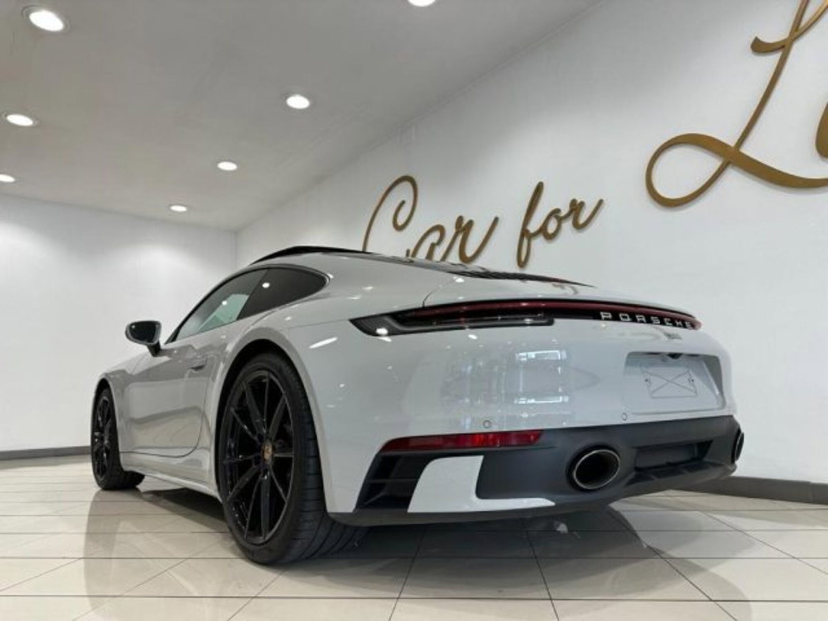 Porsche 911 Coupé Coupe 3.0 Carrera T (4)