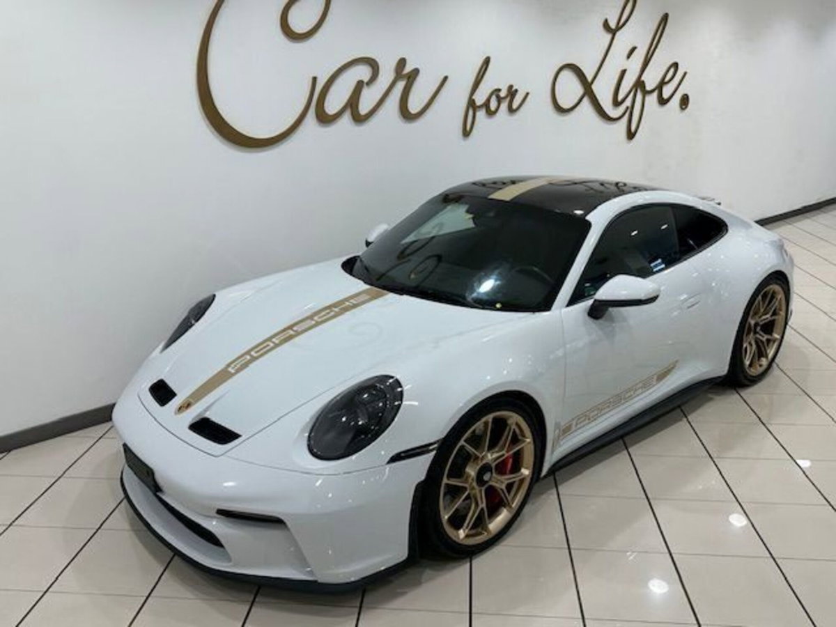 Porsche 911 Coupé 4.0 GT3 con pacchetto Touring (4)