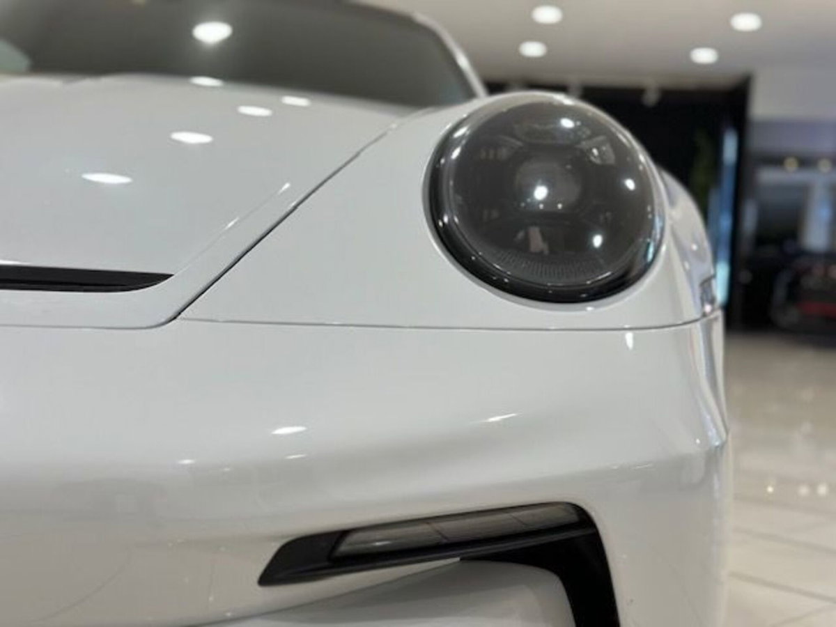 Porsche 911 Coupé 4.0 GT3 con pacchetto Touring (6)