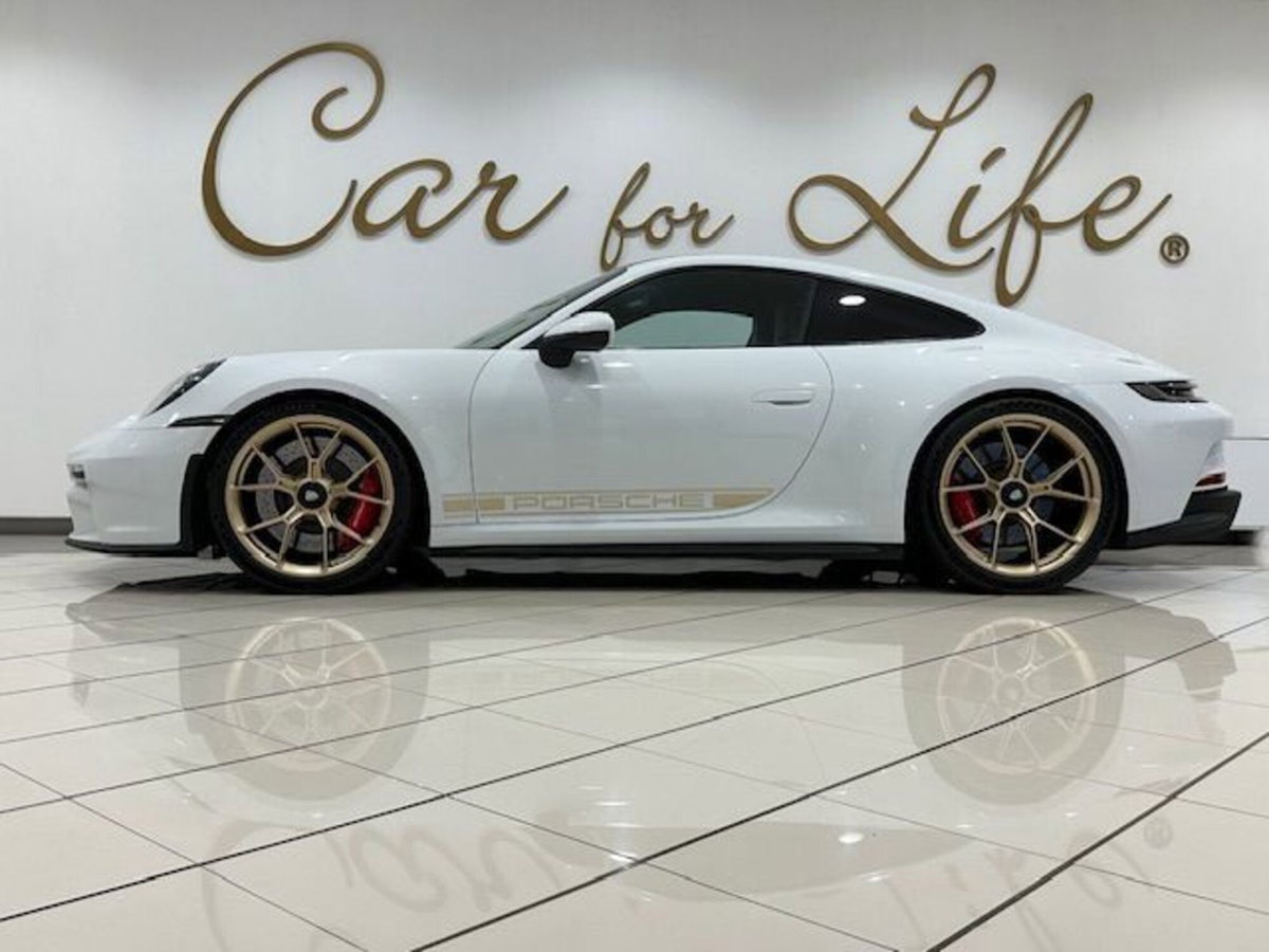 Porsche 911 Coupé 4.0 GT3 con pacchetto Touring (7)