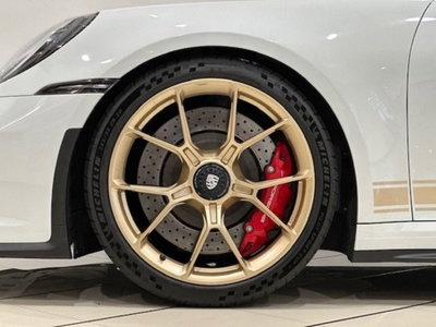 Porsche 911 Coupé 4.0 GT3 con pacchetto Touring (8)