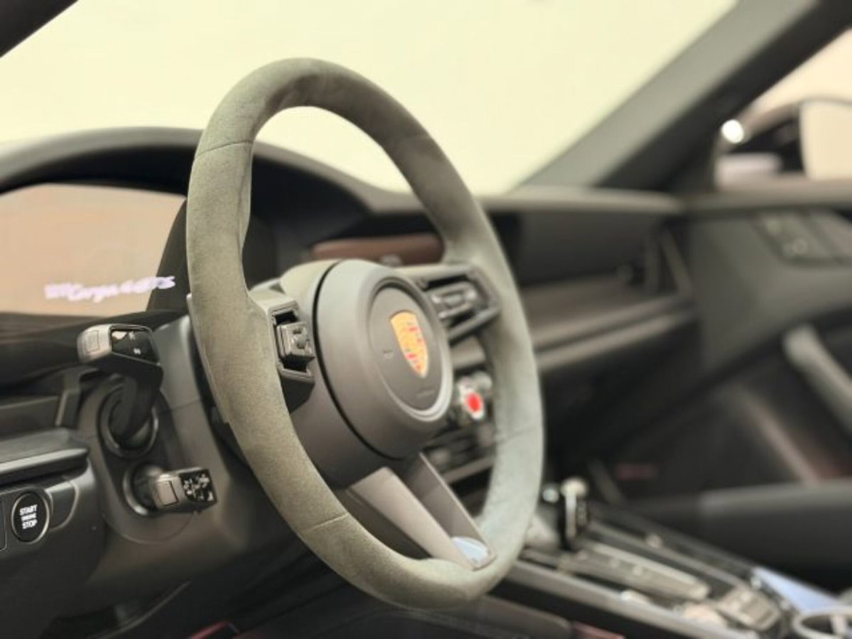 Porsche 911 Cabrio Targa 3.6 4 GTS auto (17)