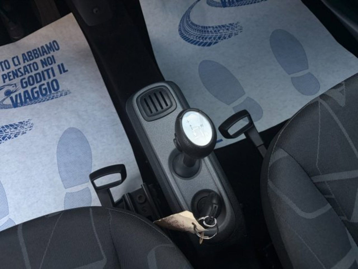 smart Fortwo 1000 52 kW MHD coupé passion (15)