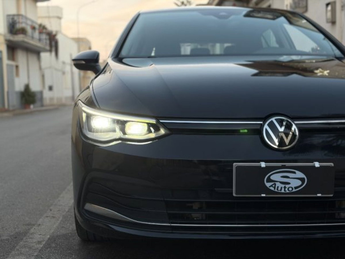 Volkswagen Golf Variant 2.0 tdi Style 150cv dsg (10)
