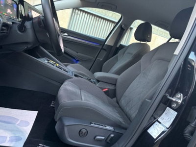 Volkswagen Golf Variant 2.0 tdi Style 150cv dsg (18)
