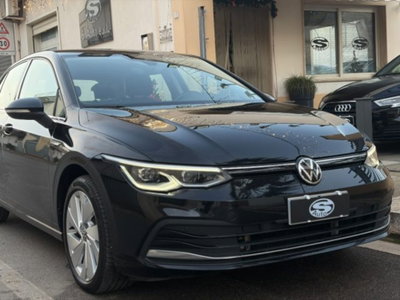 Volkswagen Golf Variant 2.0 tdi Style 150cv dsg (2)