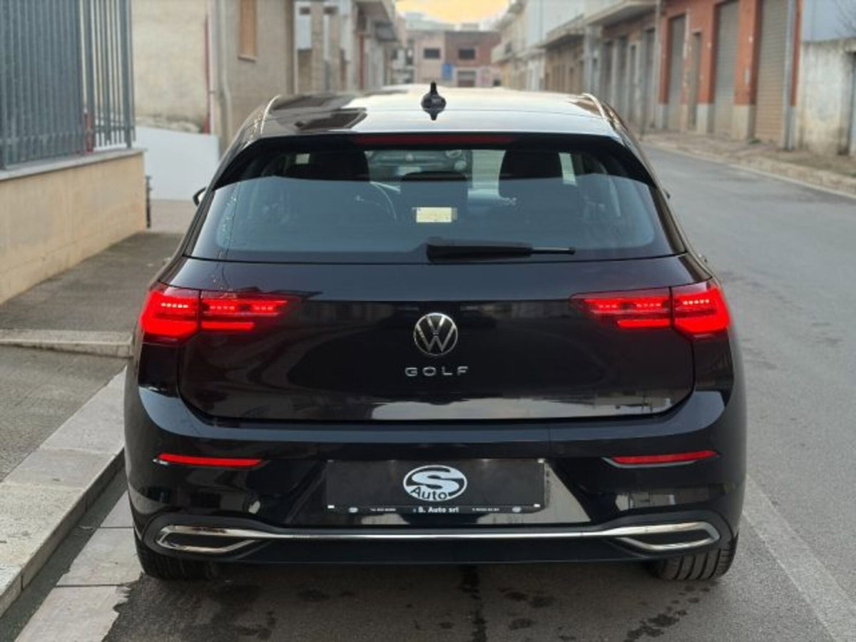 Volkswagen Golf Variant 2.0 tdi Style 150cv dsg (6)