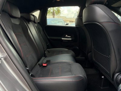 Mercedes-Benz Classe B 180 d Automatic Premium (11)