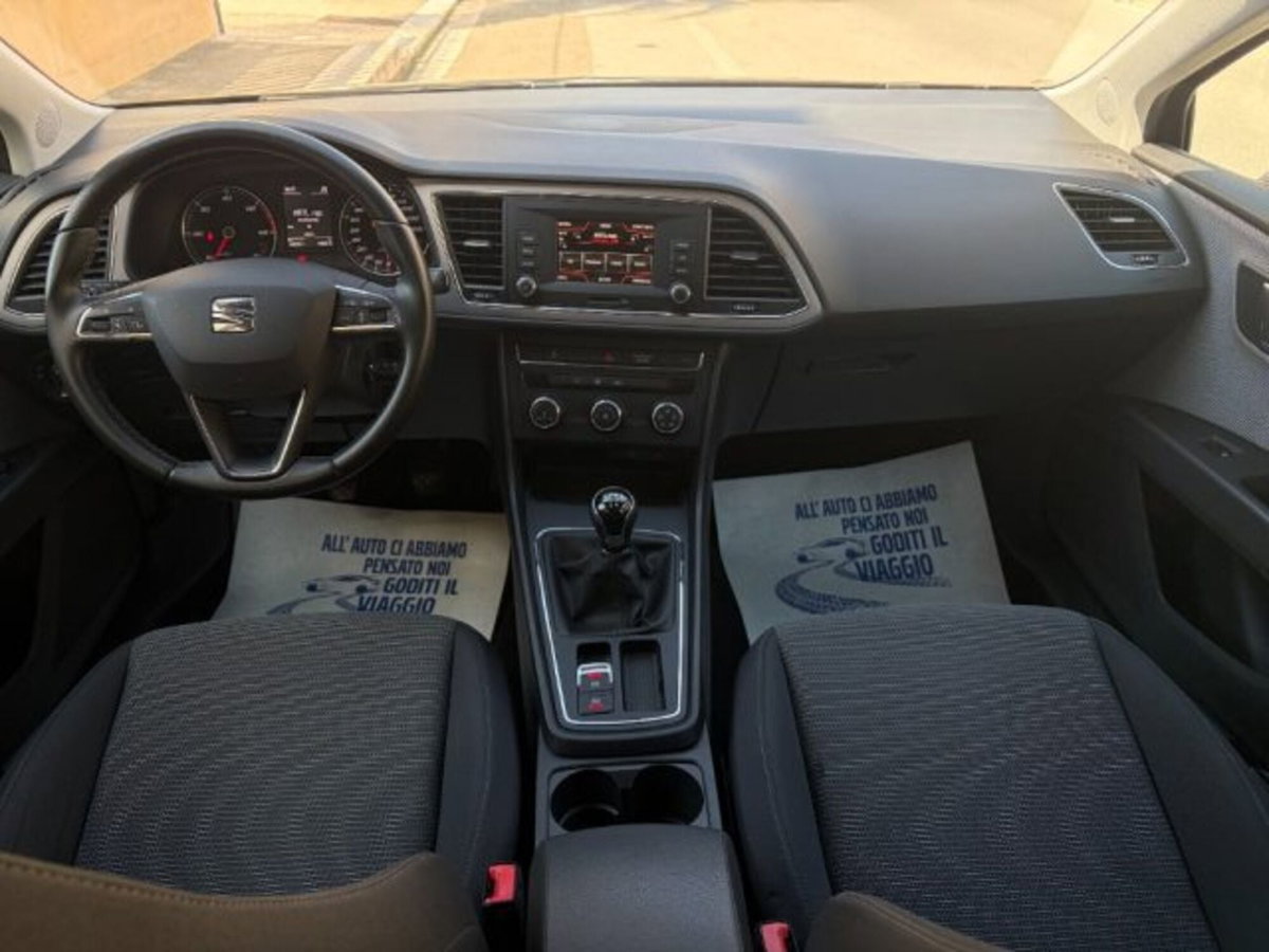 SEAT Leon 1.6 TDI 115 CV 5p. Style (13)