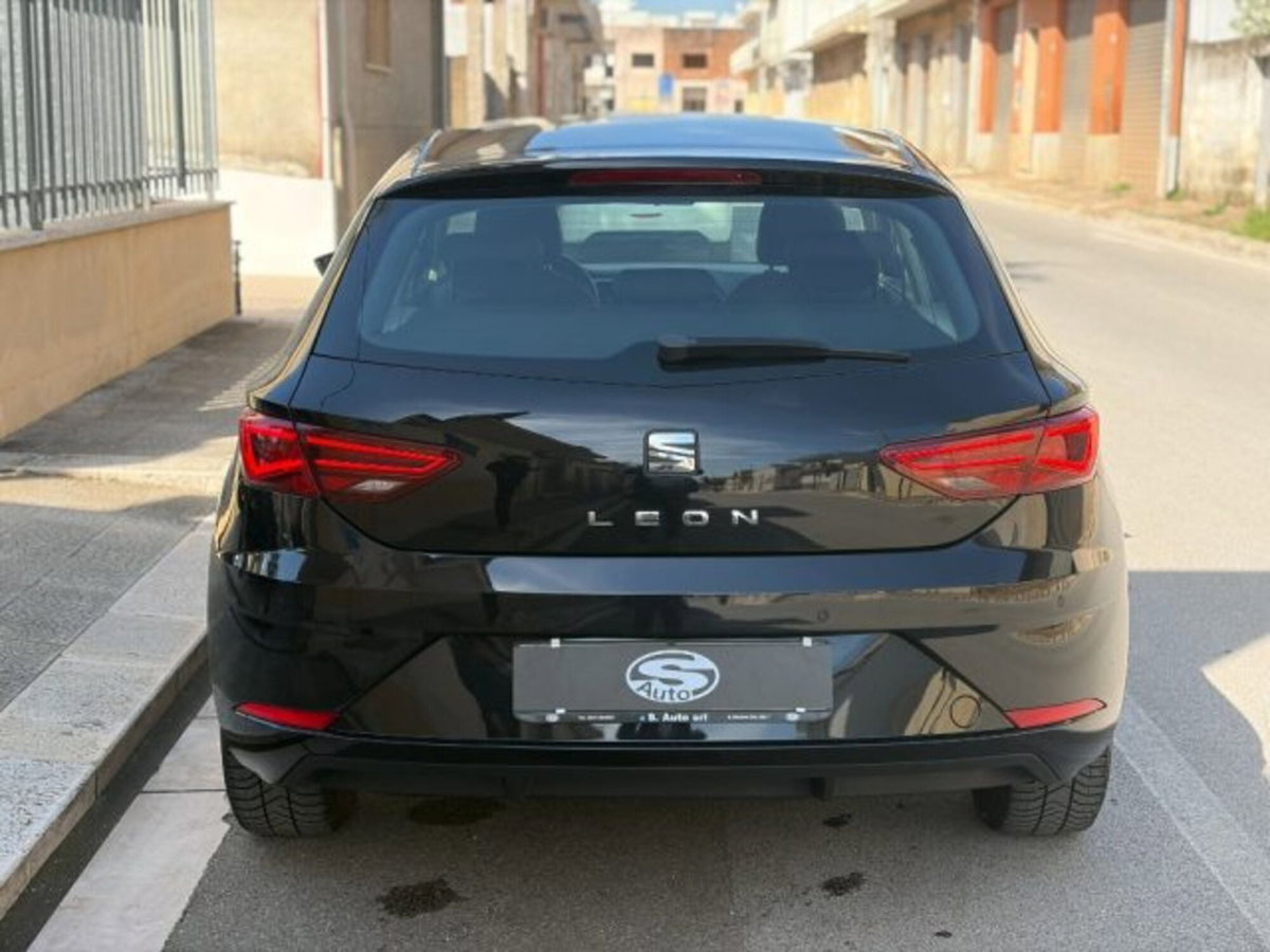 SEAT Leon 1.6 TDI 115 CV 5p. Style (4)