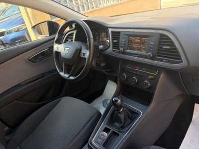 SEAT Leon 1.6 TDI 115 CV 5p. Style (9)