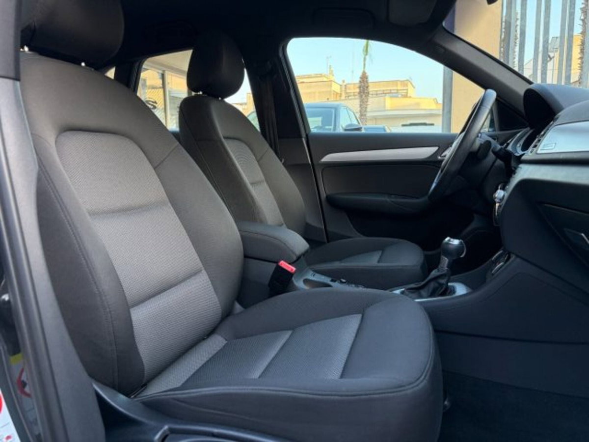 Audi Q3 2.0 TDI 150 CV quattro edition Sport (10)