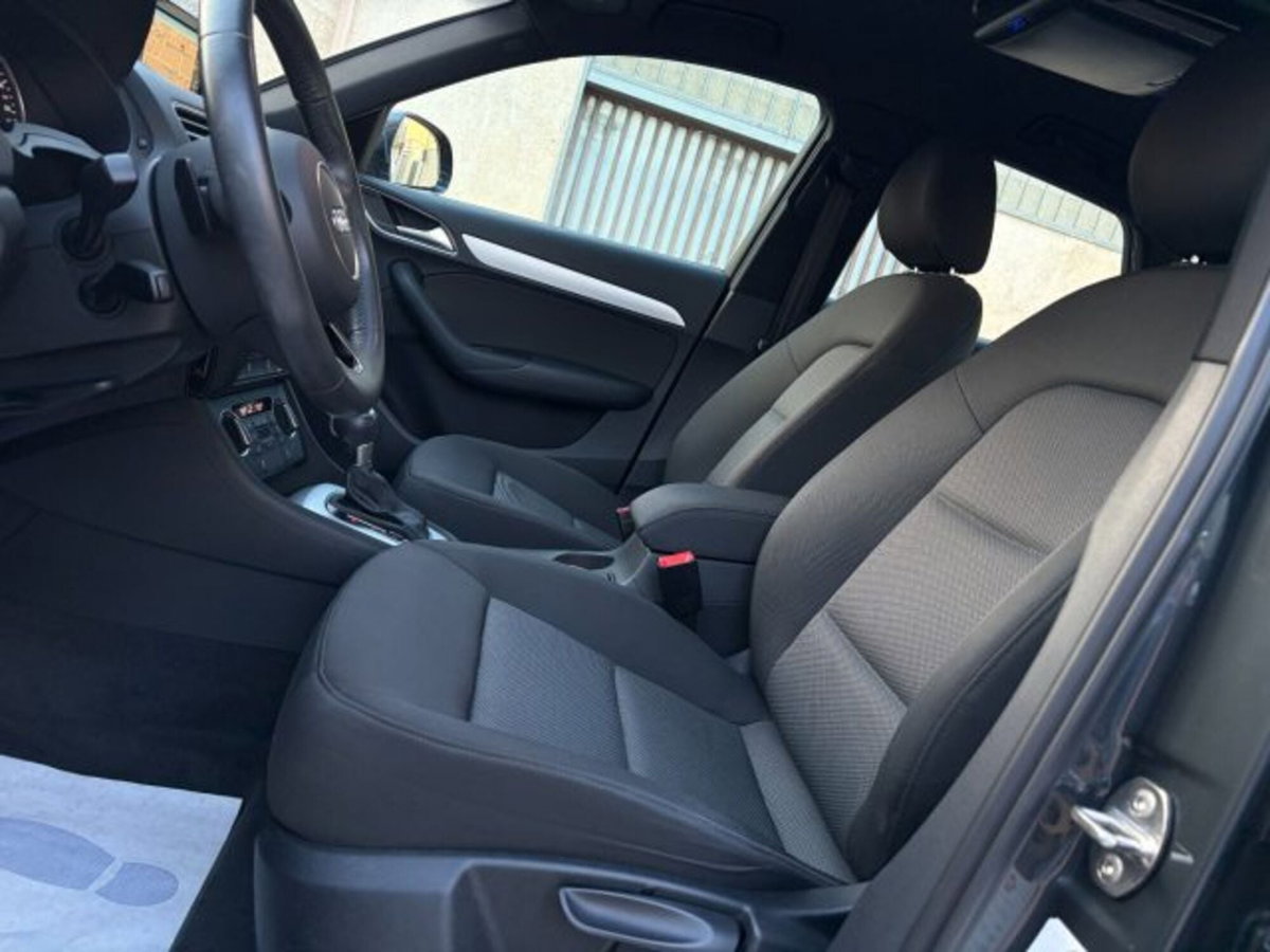Audi Q3 2.0 TDI 150 CV quattro edition Sport (18)