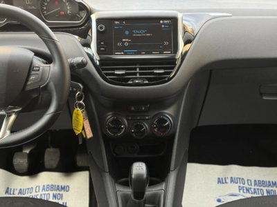 Peugeot 208 82 5 porte Access (15)