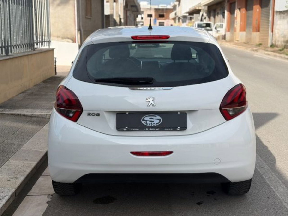 Peugeot 208 82 5 porte Access (4)