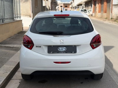 Peugeot 208 82 5 porte Access (4)