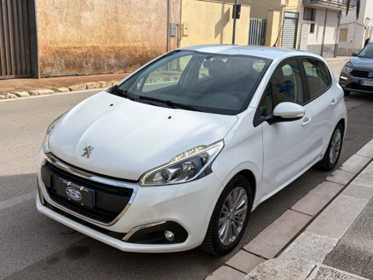 Peugeot 208 82 5 porte Access (6)