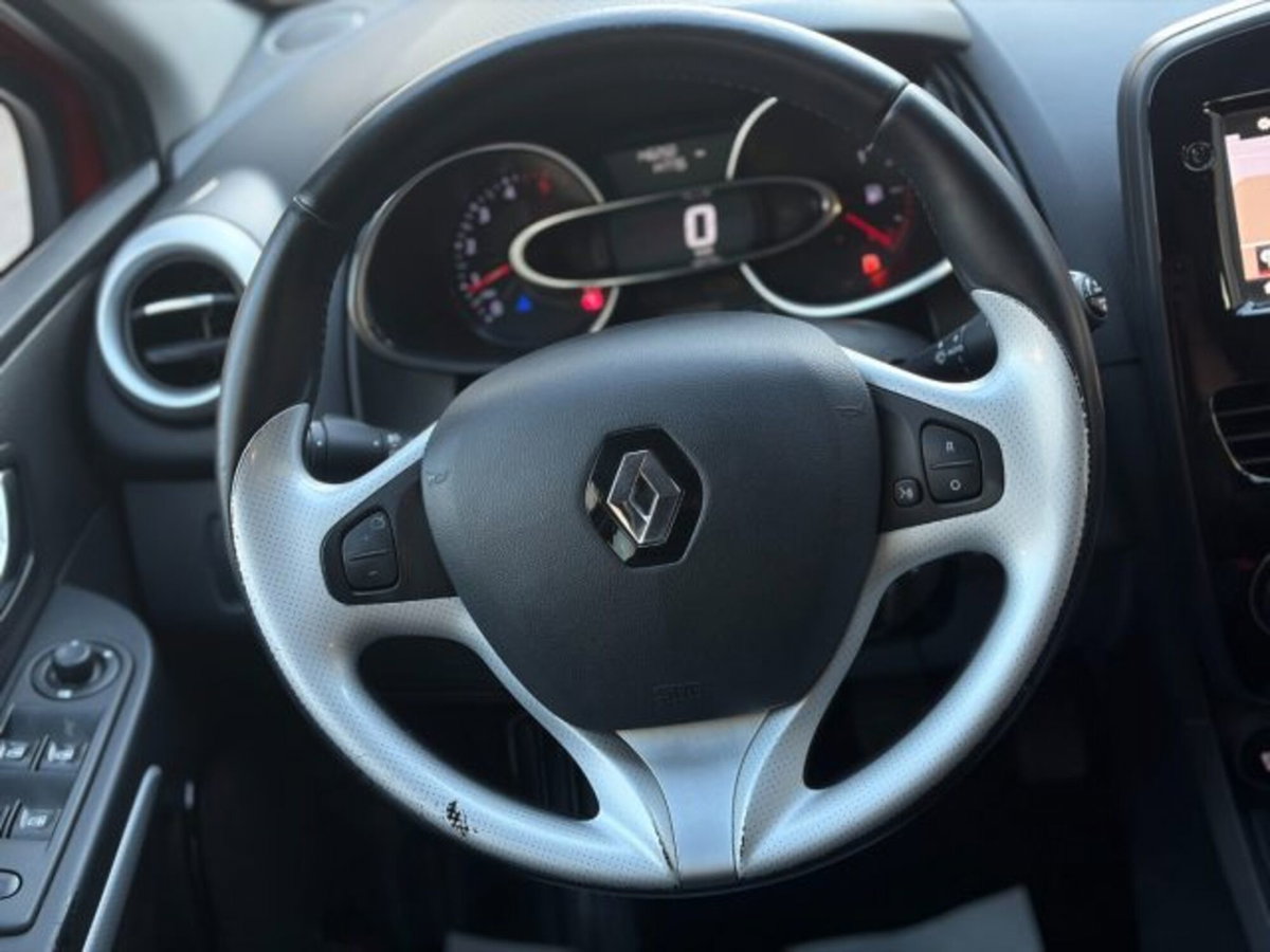 Renault Clio dCi 8V 90CV Start&Stop 5 porte Energy Intens (18)