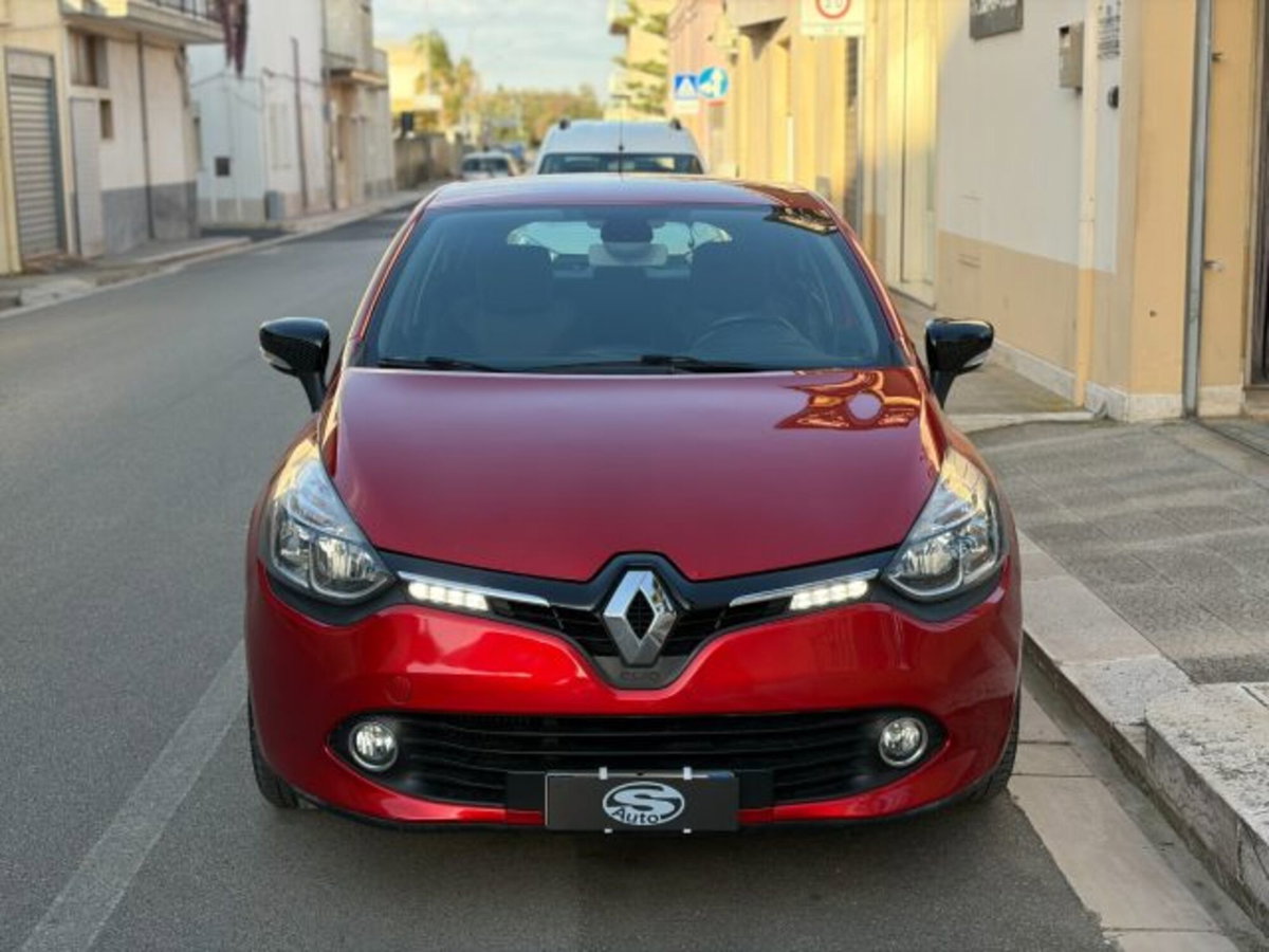 Renault Clio dCi 8V 90CV Start&Stop 5 porte Energy Intens (8)