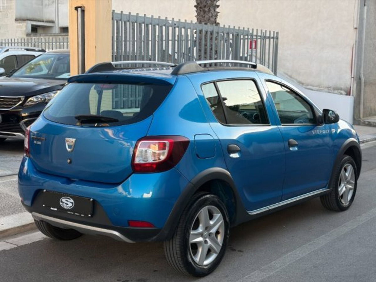 Dacia Sandero Stepway 1.5 dCi 8V 90CV (3)