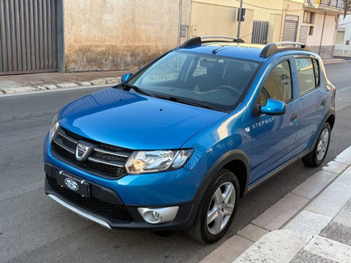 Dacia Sandero Stepway 1.5 dCi 8V 90CV (6)