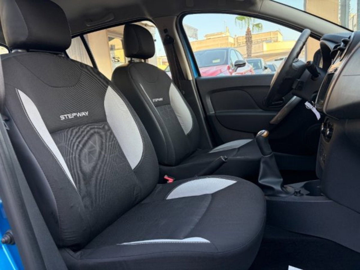 Dacia Sandero Stepway 1.5 dCi 8V 90CV (8)