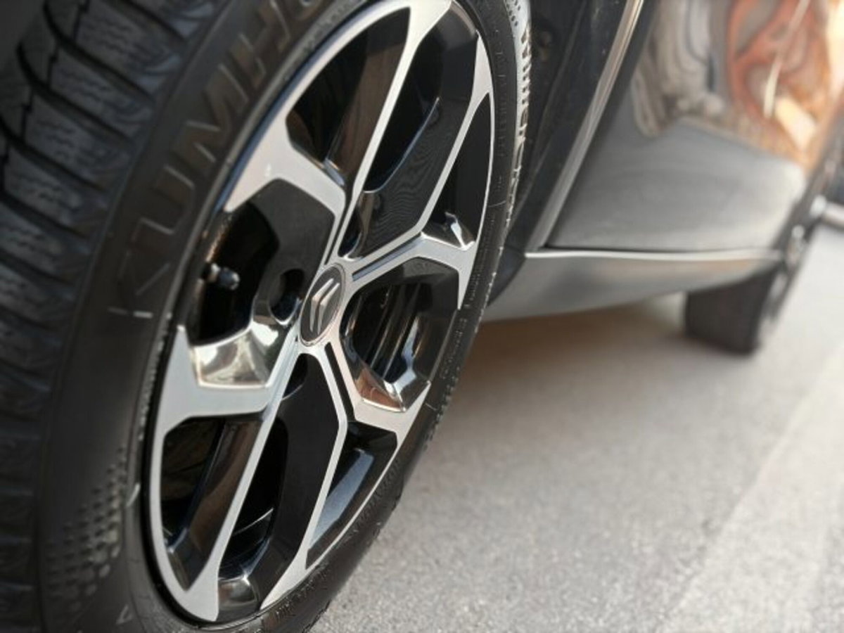 Citroen C3 Aircross BlueHDi 110 S&S Shine (4)