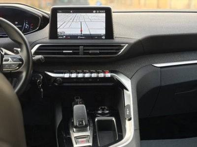 Peugeot 3008 BlueHDi 130 S&S EAT8 Allure Pack (16)