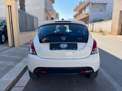 Lancia Ypsilon 1.0 FireFly 5 porte S&S Hybrid Gold Plus (5)