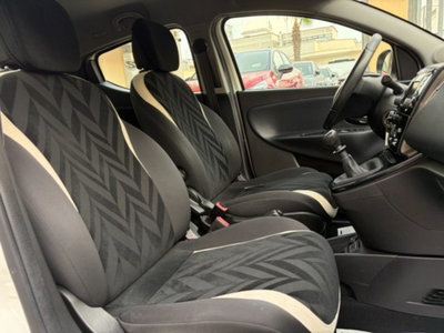 Lancia Ypsilon 1.2 69 CV 5 porte Gold (7)