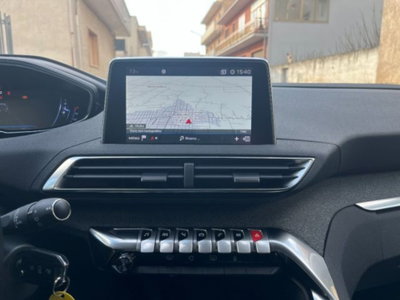 Peugeot 5008 BlueHDi 130 S&S EAT8 Allure (14)