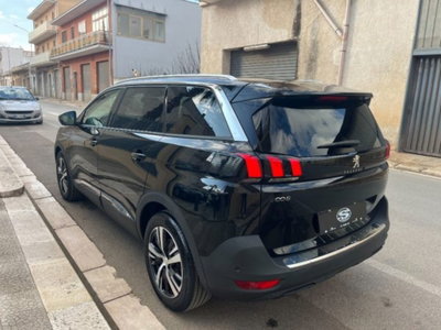 Peugeot 5008 BlueHDi 130 S&S EAT8 Allure (7)
