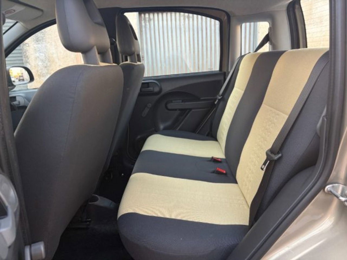 Fiat Panda 1.2 Dynamic (9)