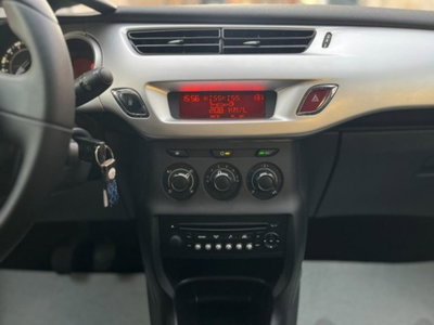 Citroen C3 1.4 HDi 70 Seduction (17)