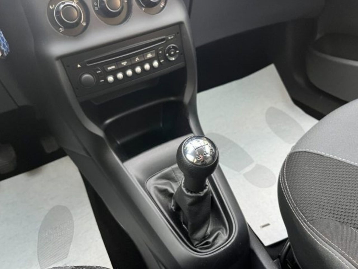 Citroen C3 1.4 HDi 70 Seduction (18)