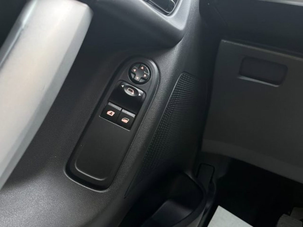 Citroen C3 1.4 HDi 70 Seduction (20)