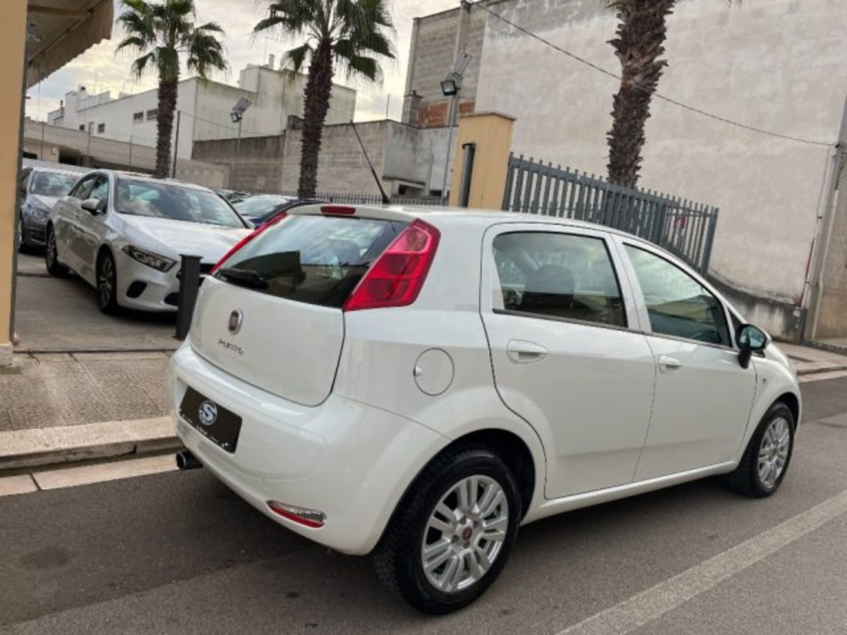 Fiat Punto 1.3 MJT II S&S 95 CV 5 porte Lounge (4)