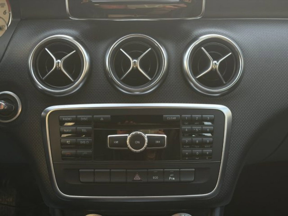 Mercedes-Benz Classe A 180 CDI Sport (19)