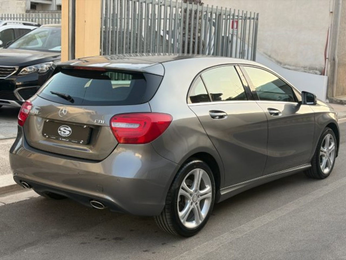 Mercedes-Benz Classe A 180 CDI Sport (3)