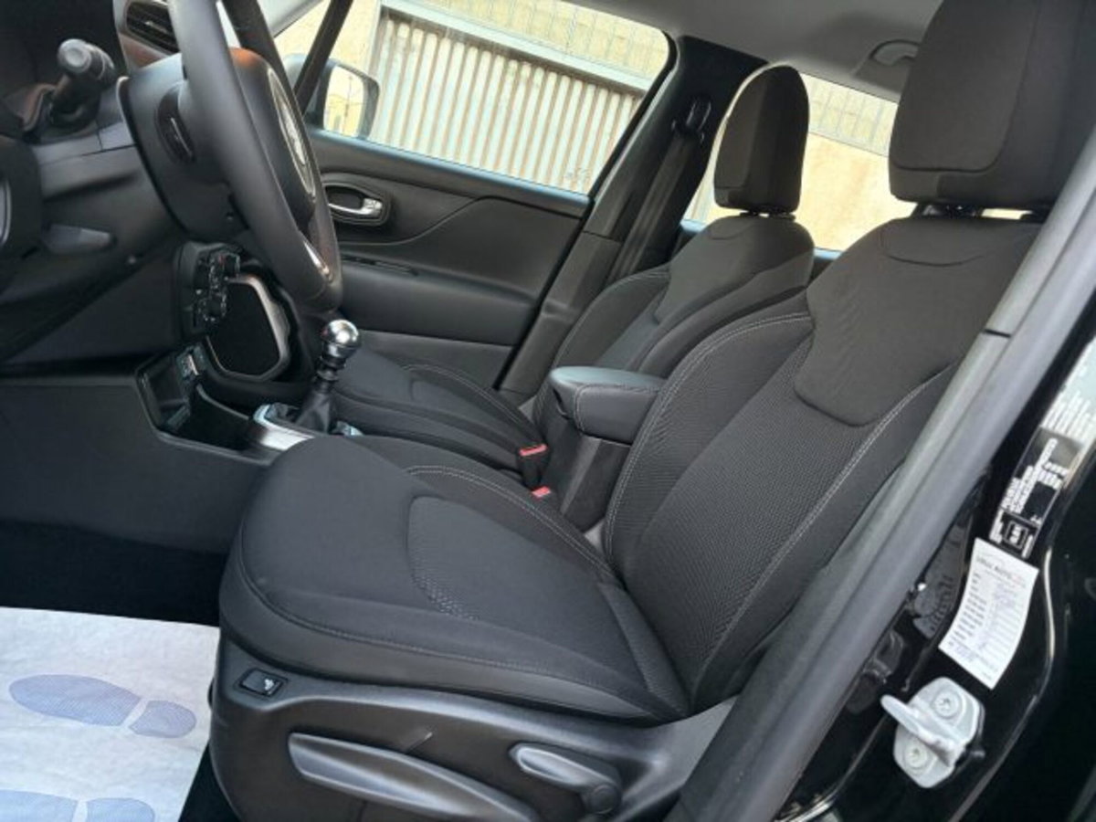 Jeep Renegade 1.6 Mjt 130 CV Limited (12)