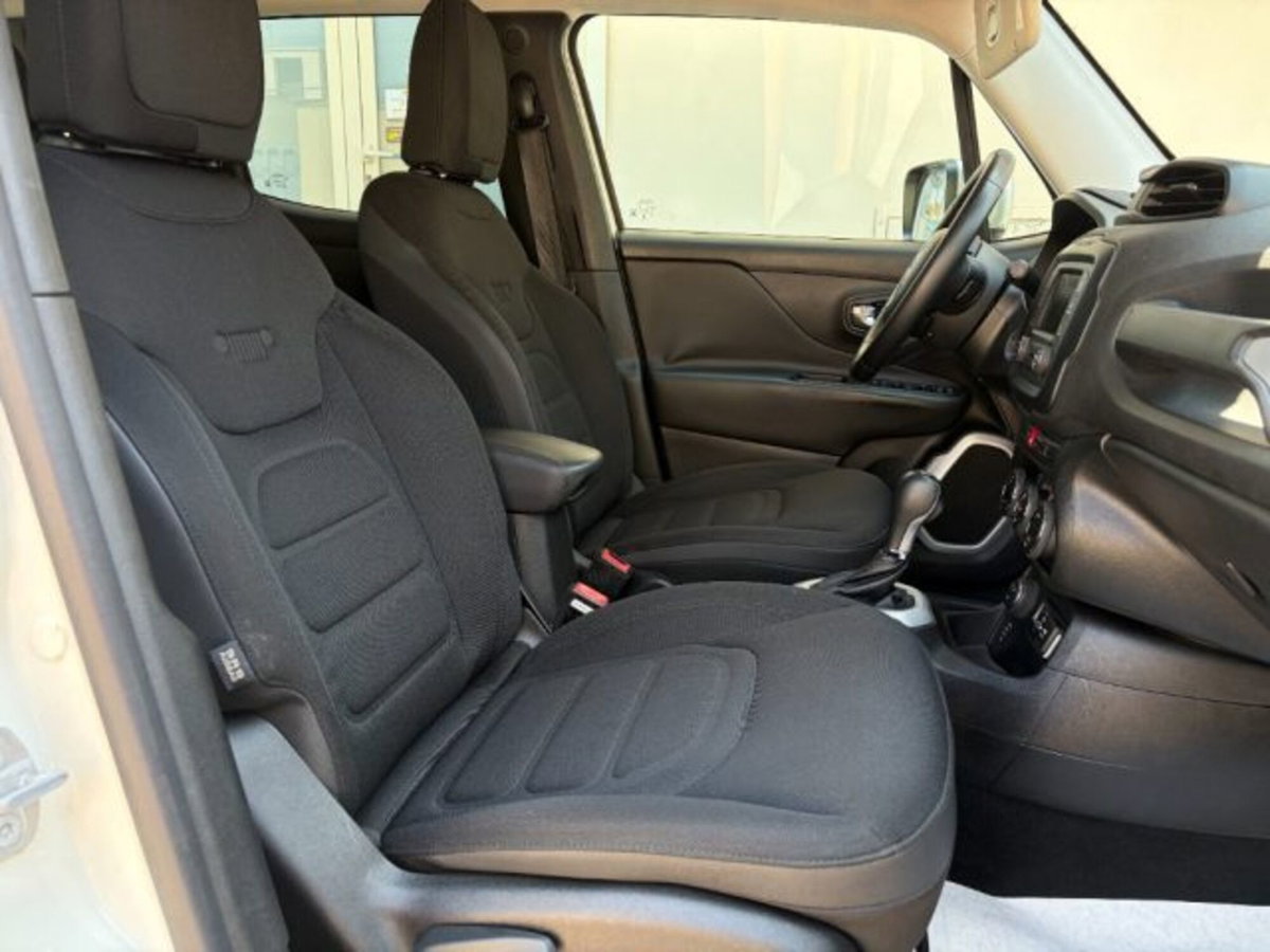 Jeep Renegade 2.0 Mjt 140CV 4WD Active Drive Limited (10)