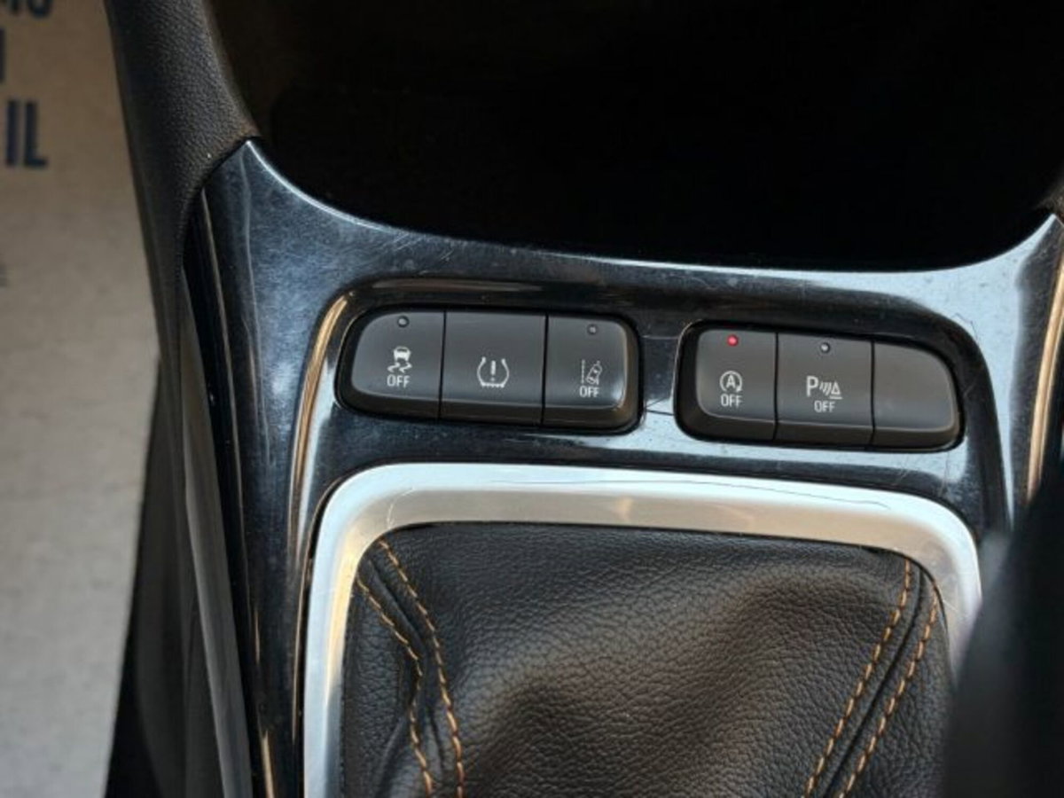 Opel Crossland X 1.5 ECOTEC D 102 CV Start&Stop Innovation (18)