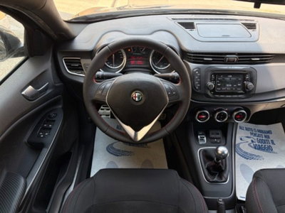 Alfa Romeo Giulietta 1.6 JTDm-2 Giulietta (16)