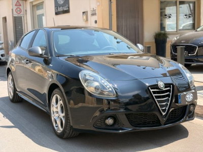 Alfa Romeo Giulietta 1.6 JTDm-2 Giulietta (2)