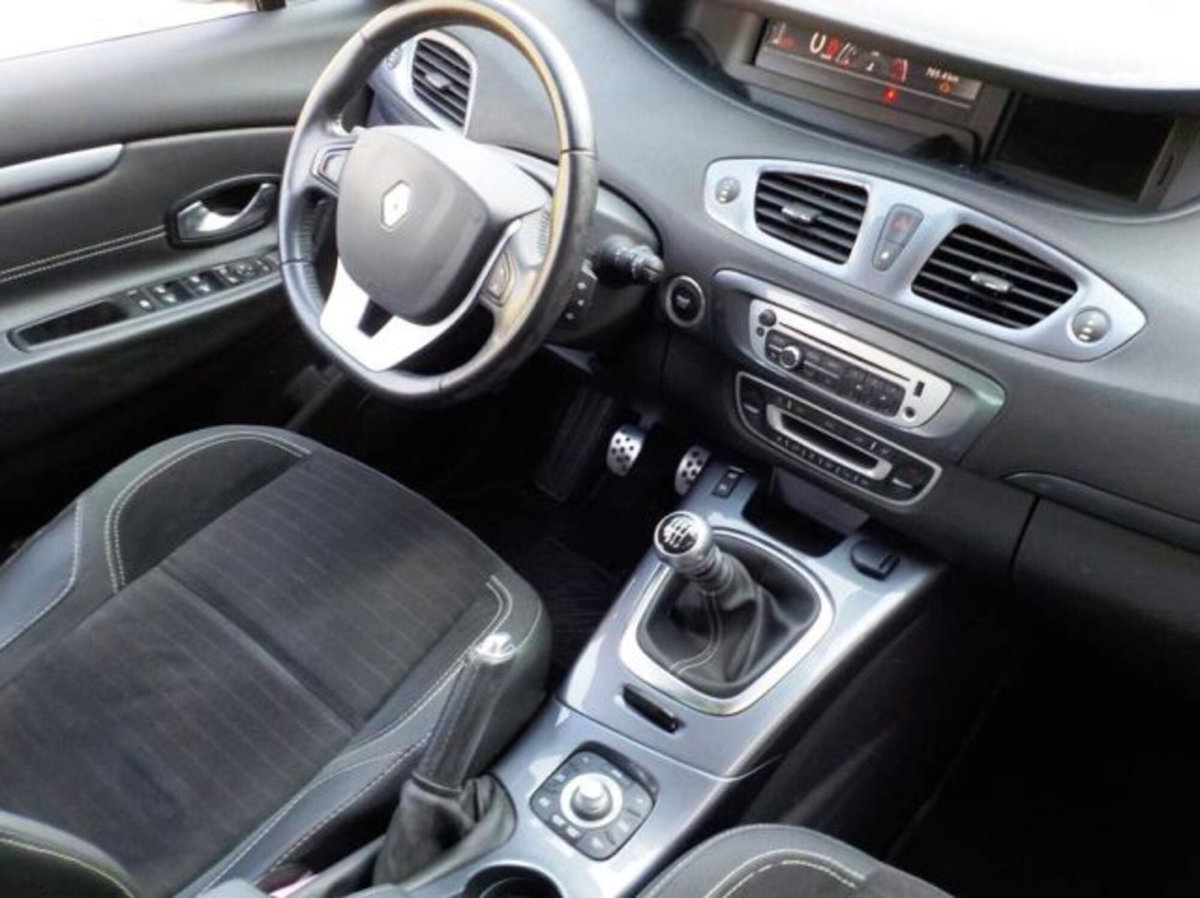 Renault Scenic E-Tech Electric XMod Cross 1.5 dCi 110CV Energy (15)