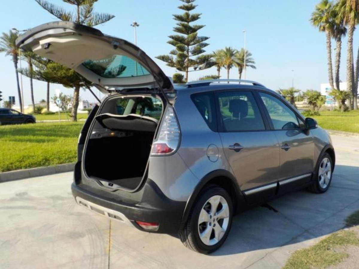Renault Scenic E-Tech Electric XMod Cross 1.5 dCi 110CV Energy (9)