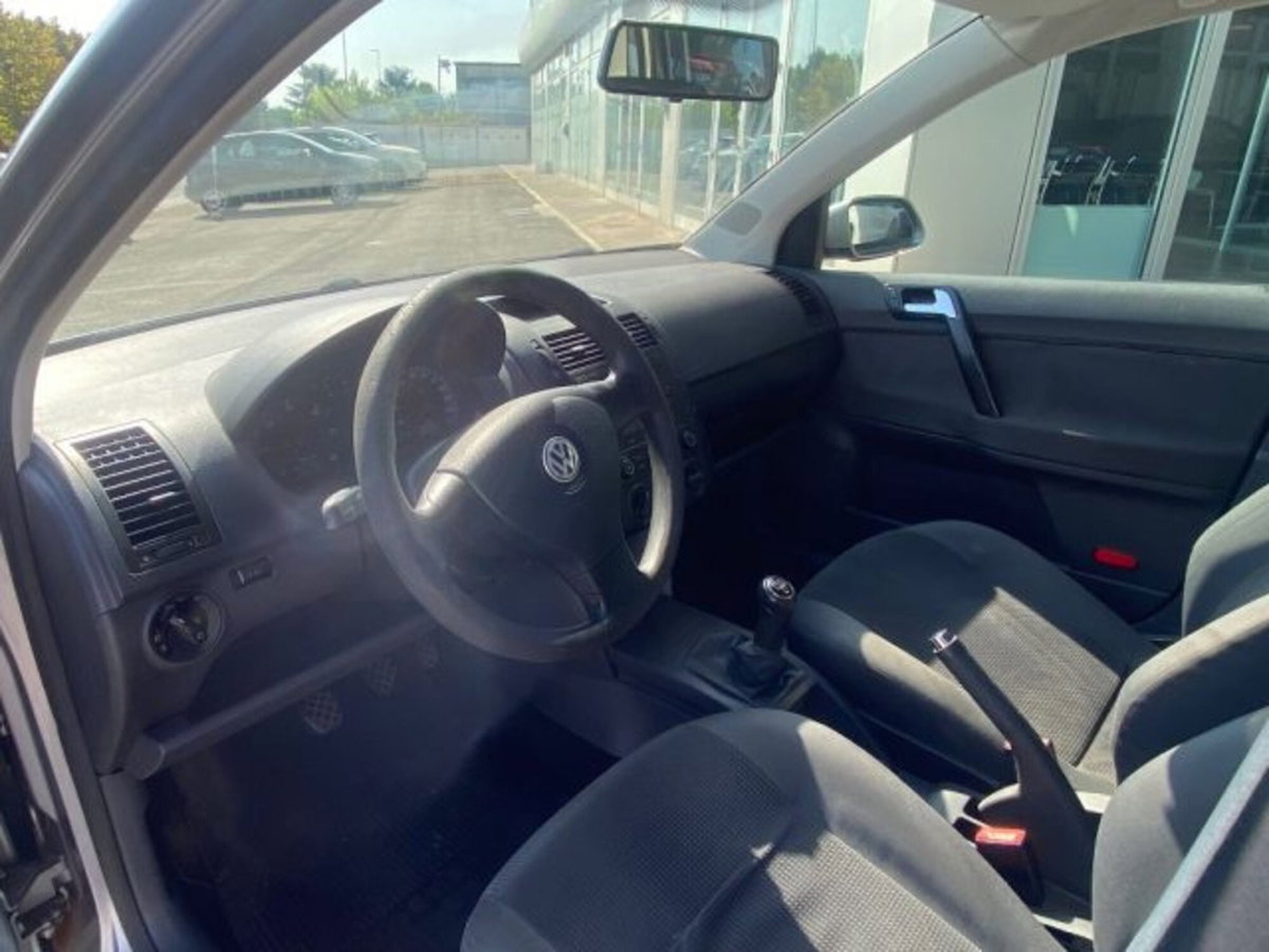 Volkswagen Polo 1.4/69CV TDI 5p. Comfortline (11)